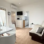 Antic 1 Apartman Pješčana Uvala