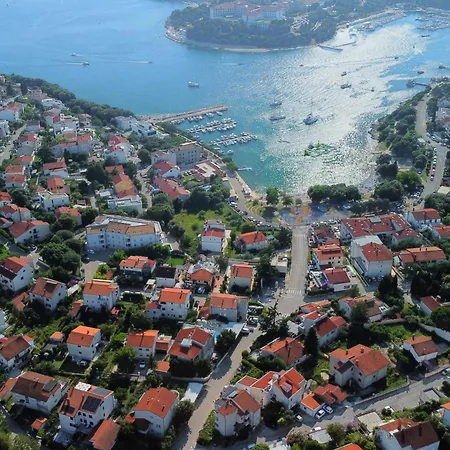 Antic 1 Apartman *