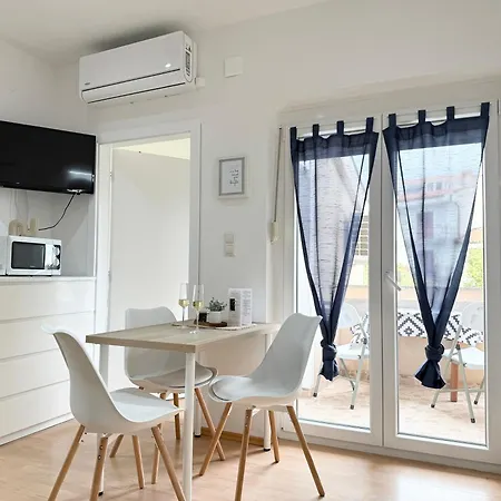 Antic 1 Appartement Pjescana Uvala