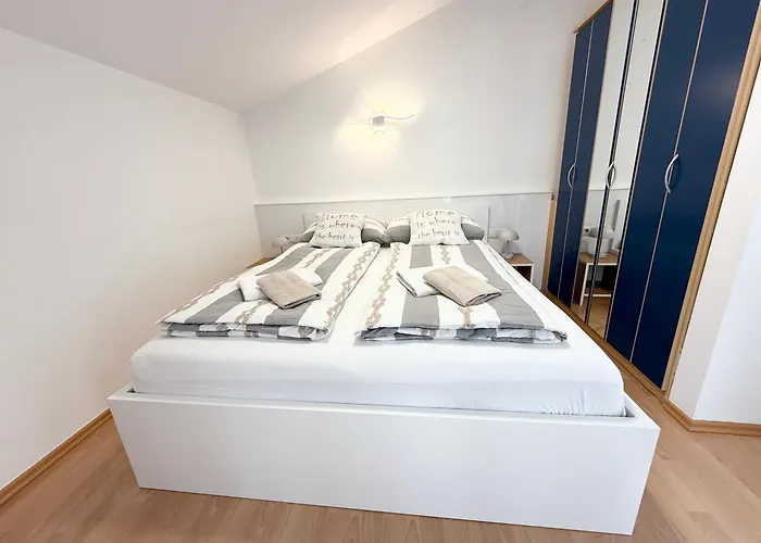 Antic 1 Pjescana Uvala