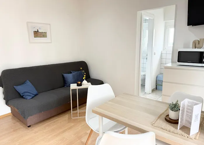 Antic 1 Apartament *
