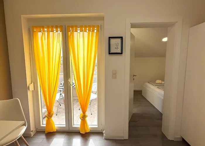 Apartament Antic 1 *